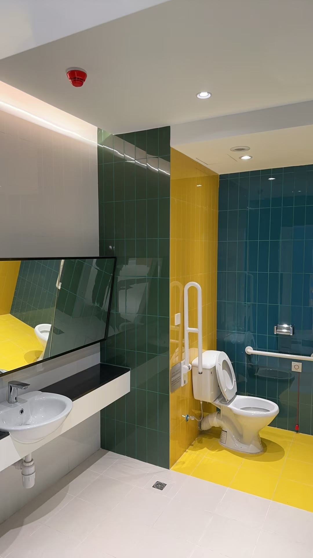 Case Study: Lighting Renovation Project in a Rehabilitation Aids Center